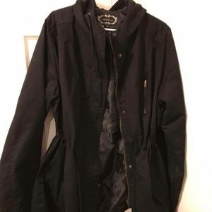 Women’s hooded anorak jacket
